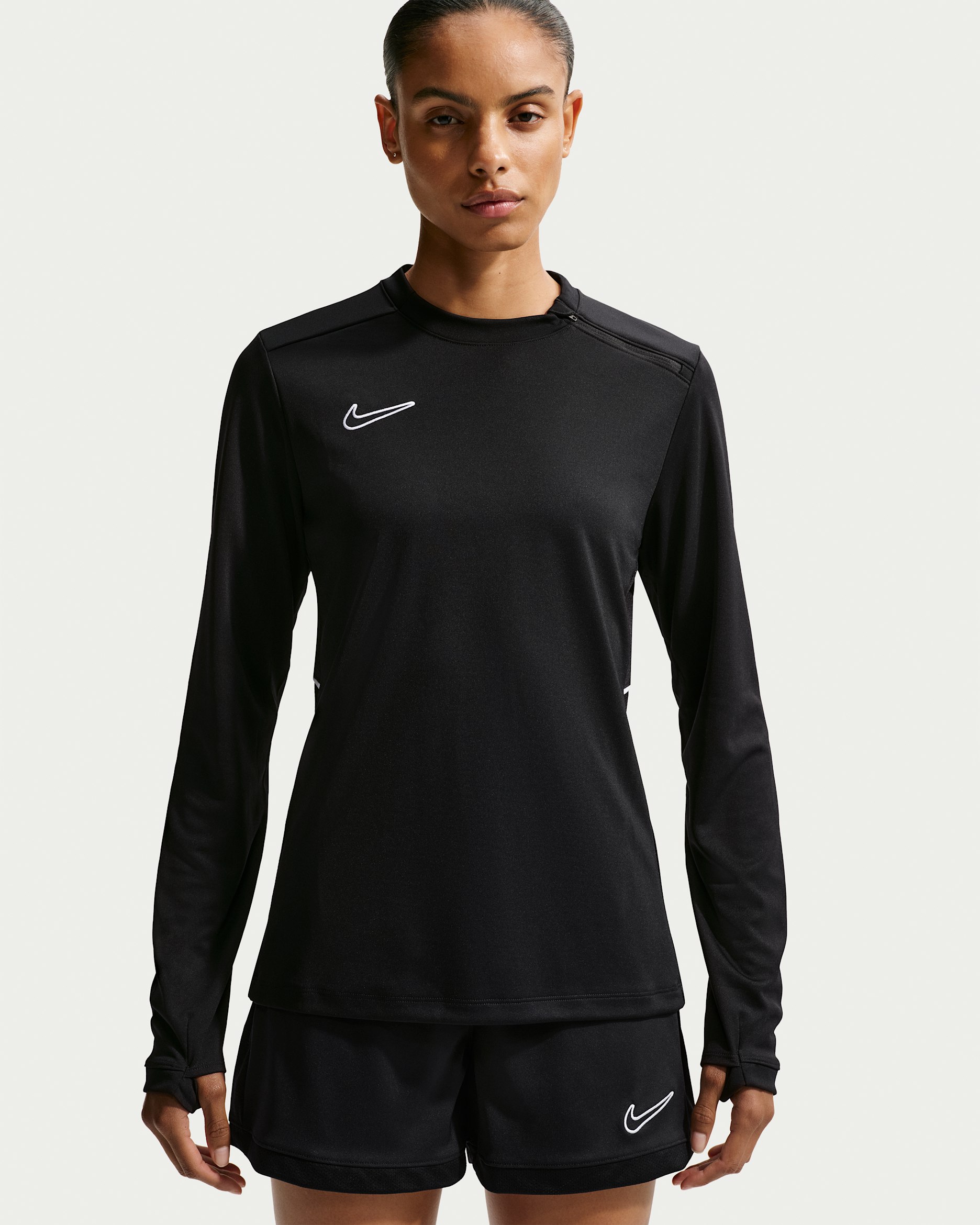 Nike Academy — Black/Black/White/White