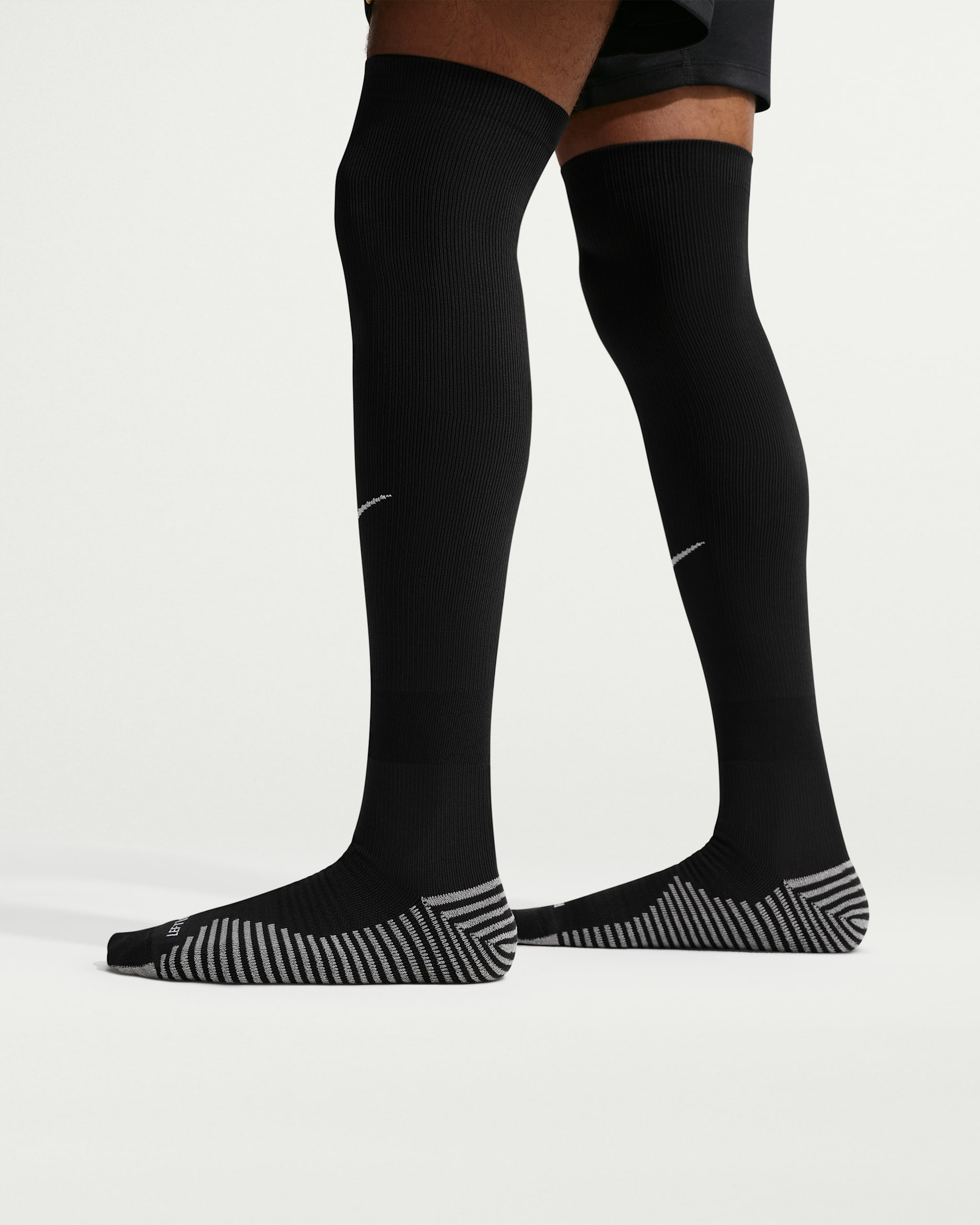 Nike Strike — Black/Anthracite/White
