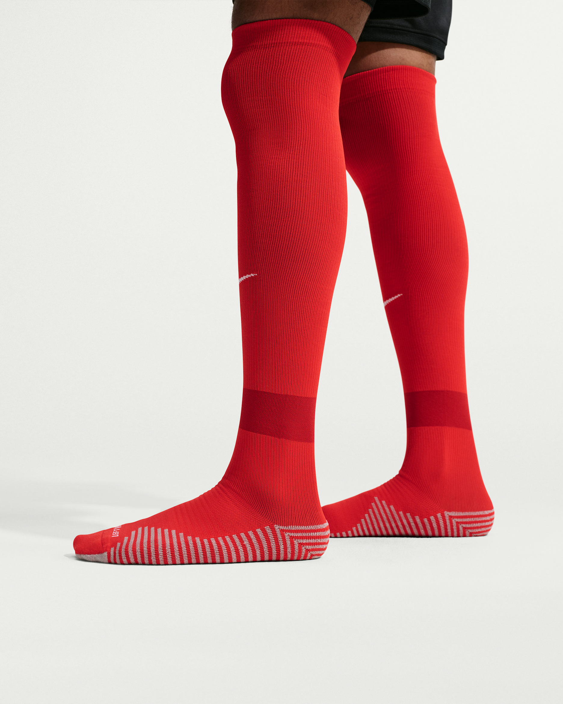 Nike Strike — University Red/Gym Red/White