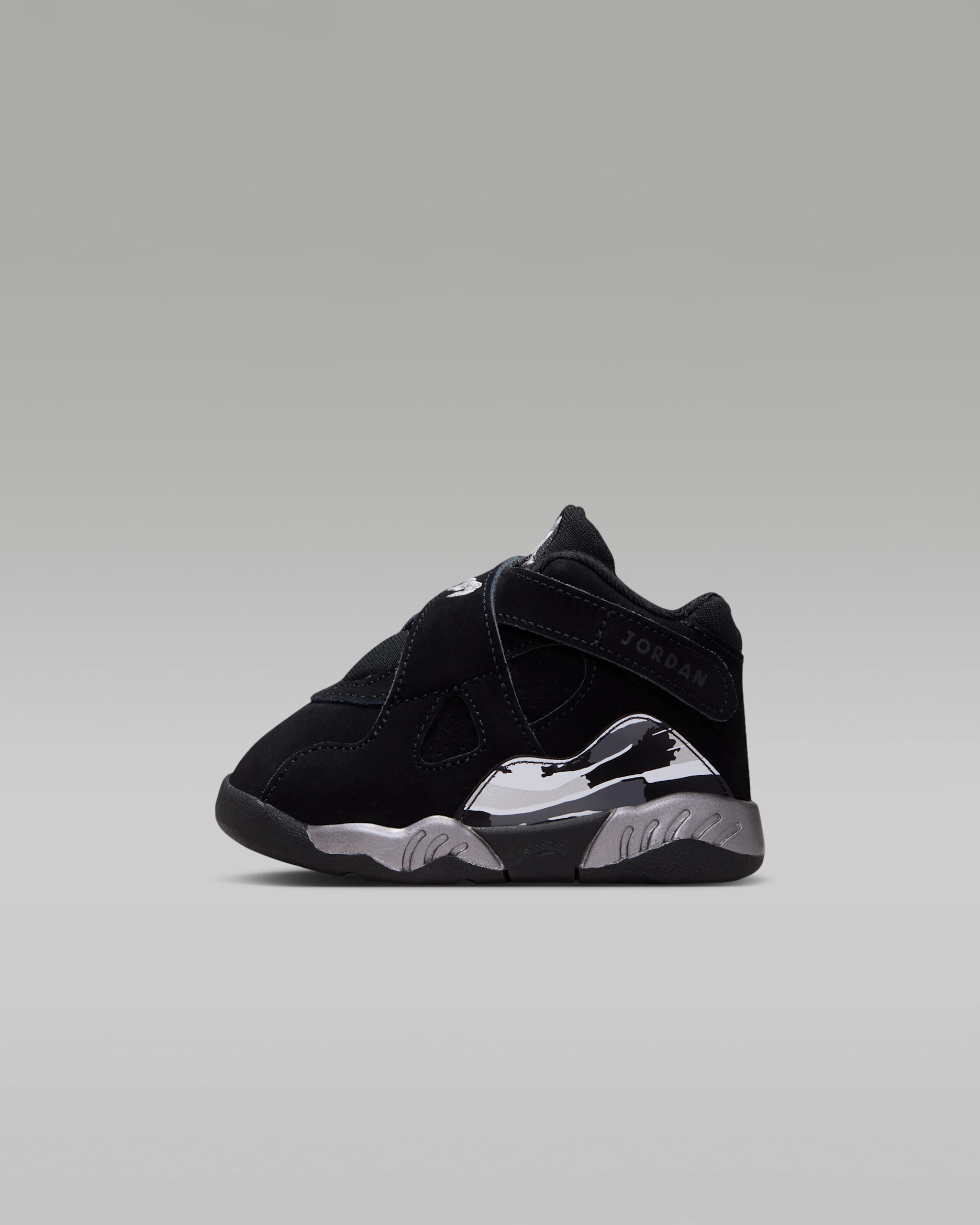 Jordan 8 Retro 'Chrome' — Black/Light Graphite/White