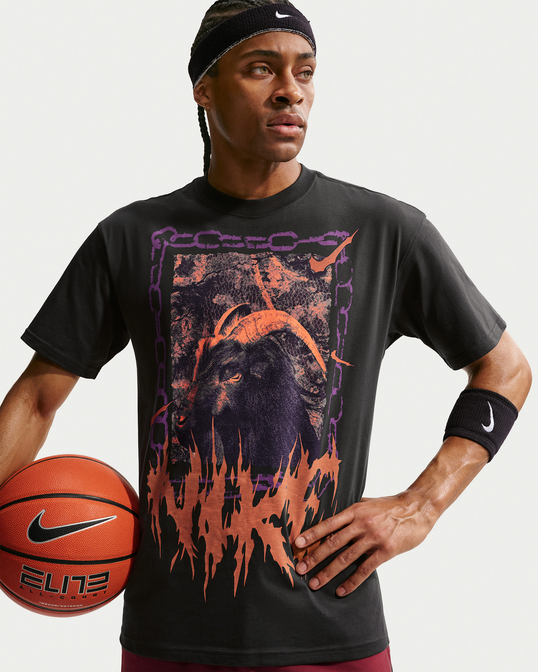 Nike — Off-Noir