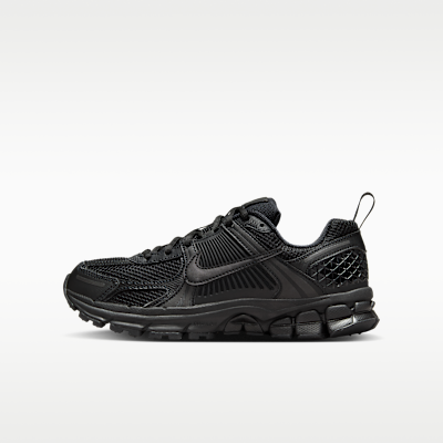 Nike Vomero 5 — Black/Black