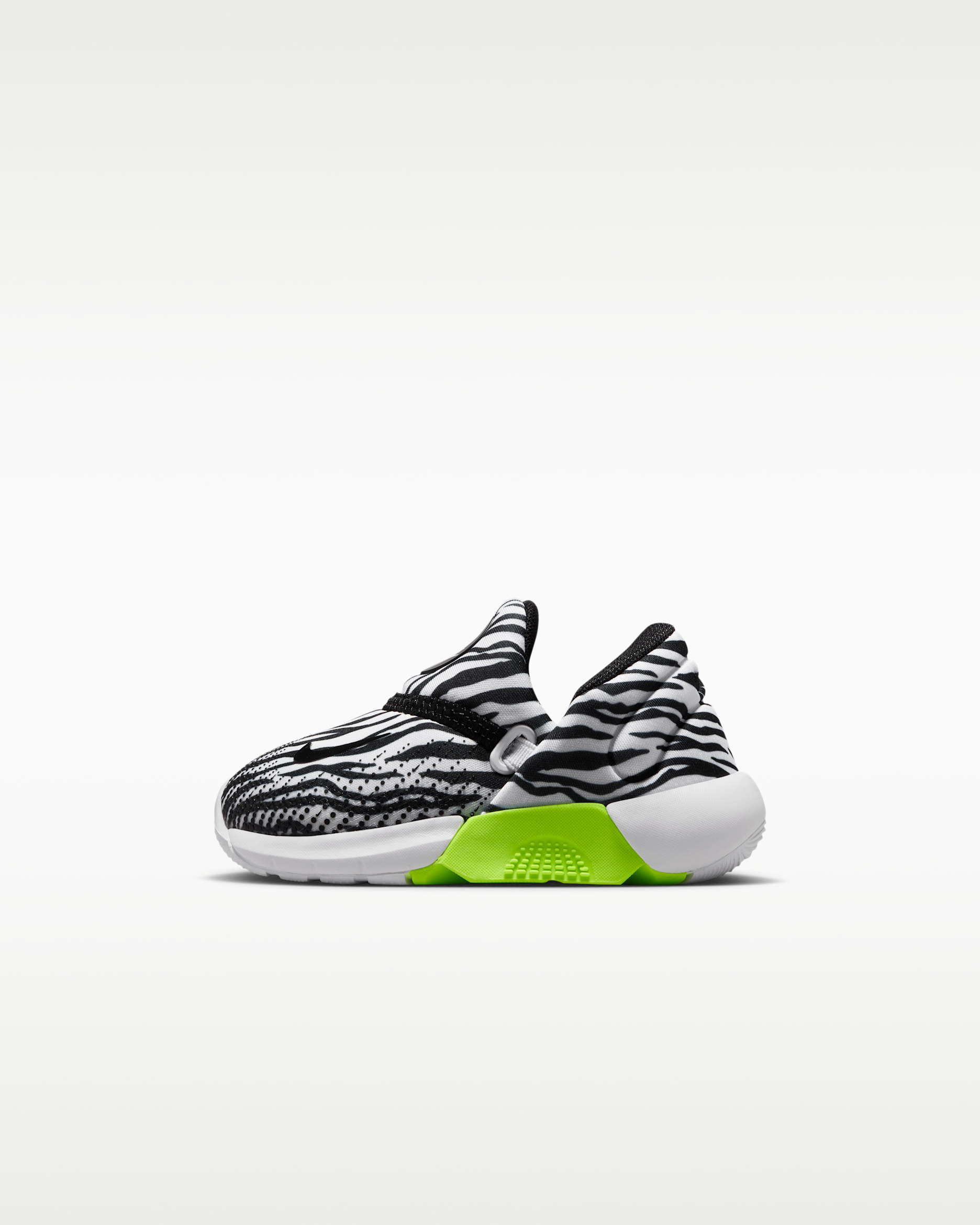 Nike Swoosh Go — White/Volt/Black