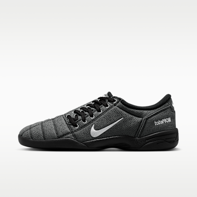 Total90 Premium — Black/Black/White
