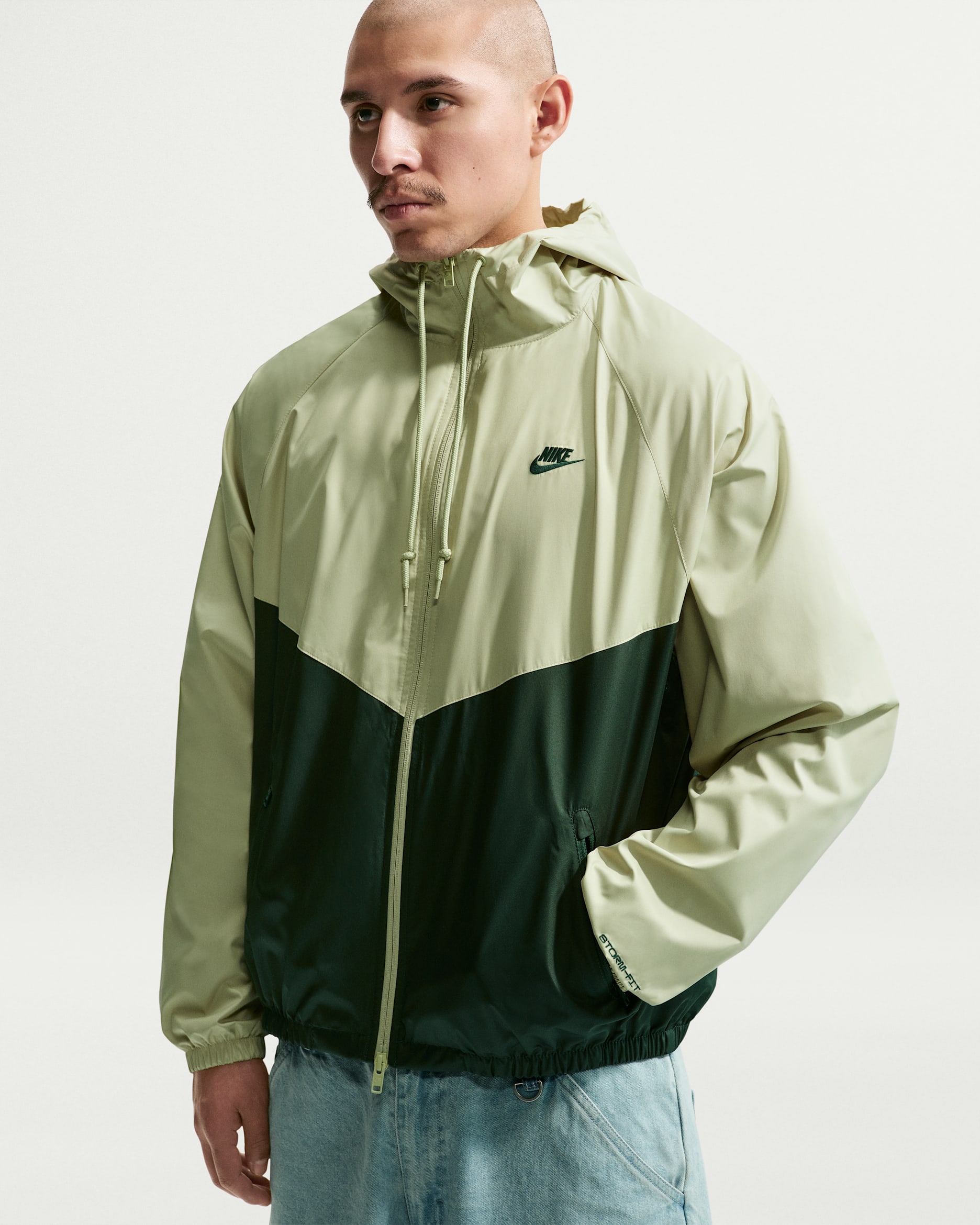 Nike Windrunner — Olive Aura/Fir/Fir