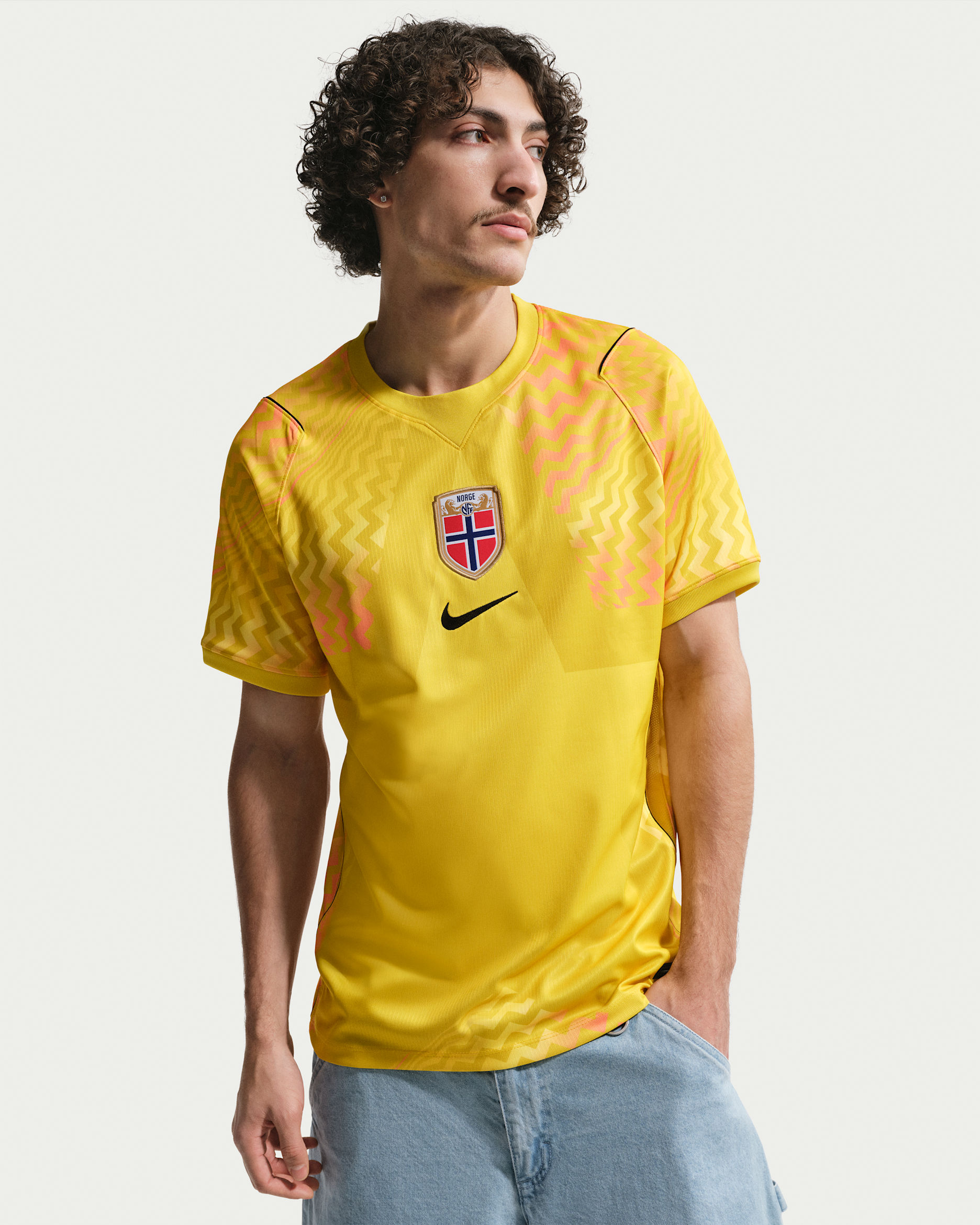 Norway 2026 Stadium Goalkeeper — Lightning/Black/Black