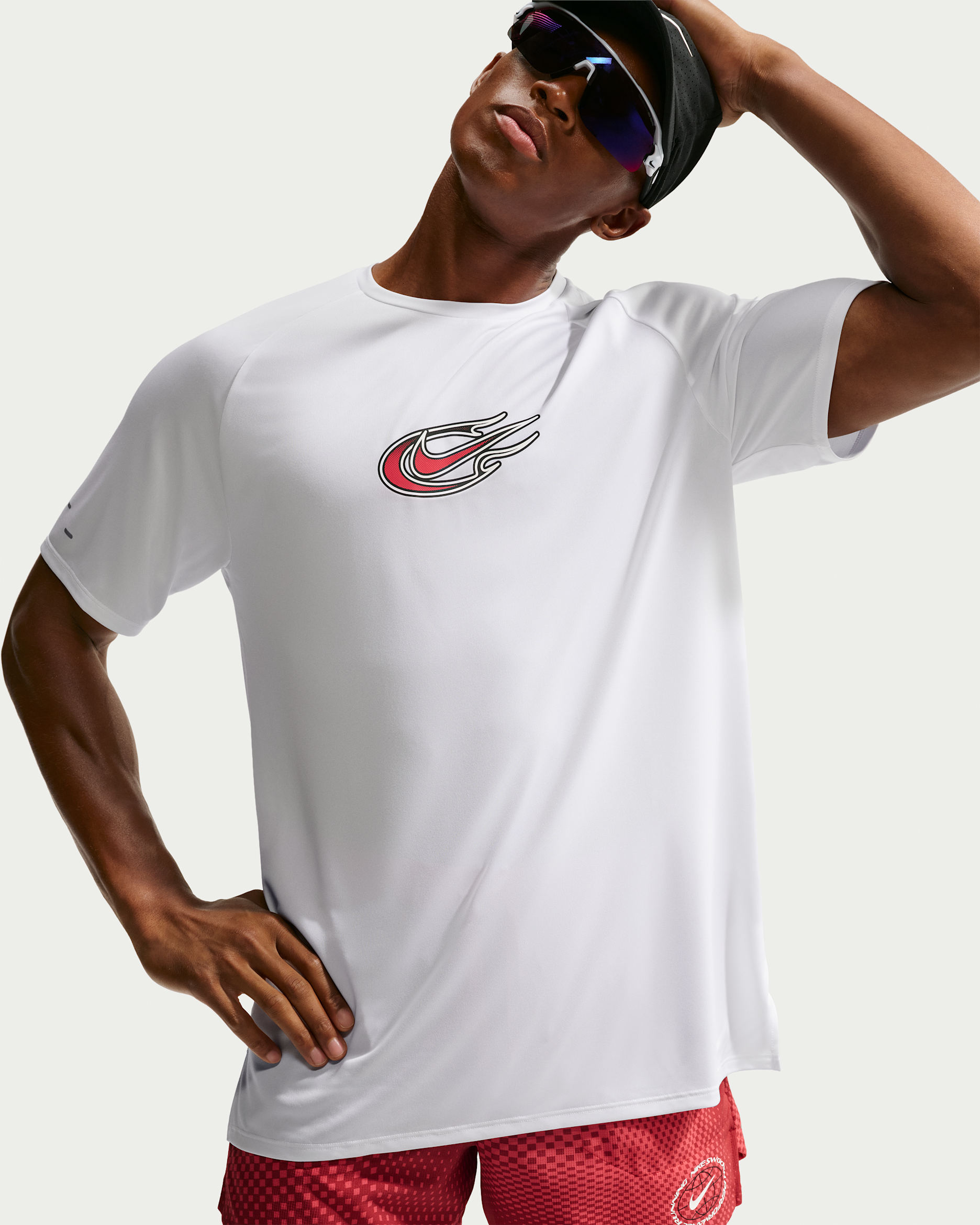 Nike Stride  — White