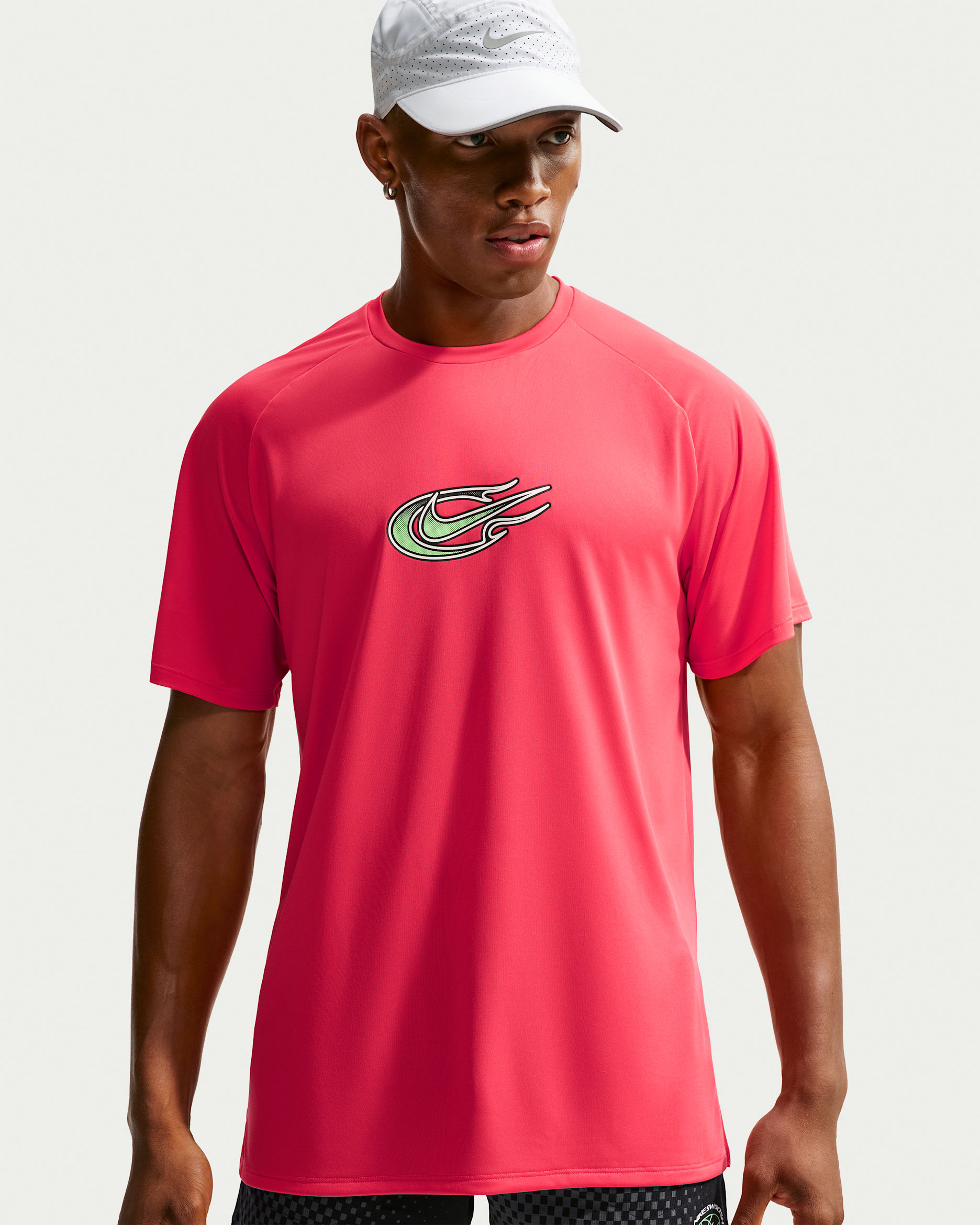 Nike Stride  — Fusion Red