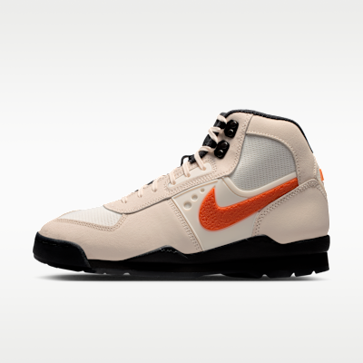 Nike Baltoro — Chalk/Safety Orange/Black/Sail