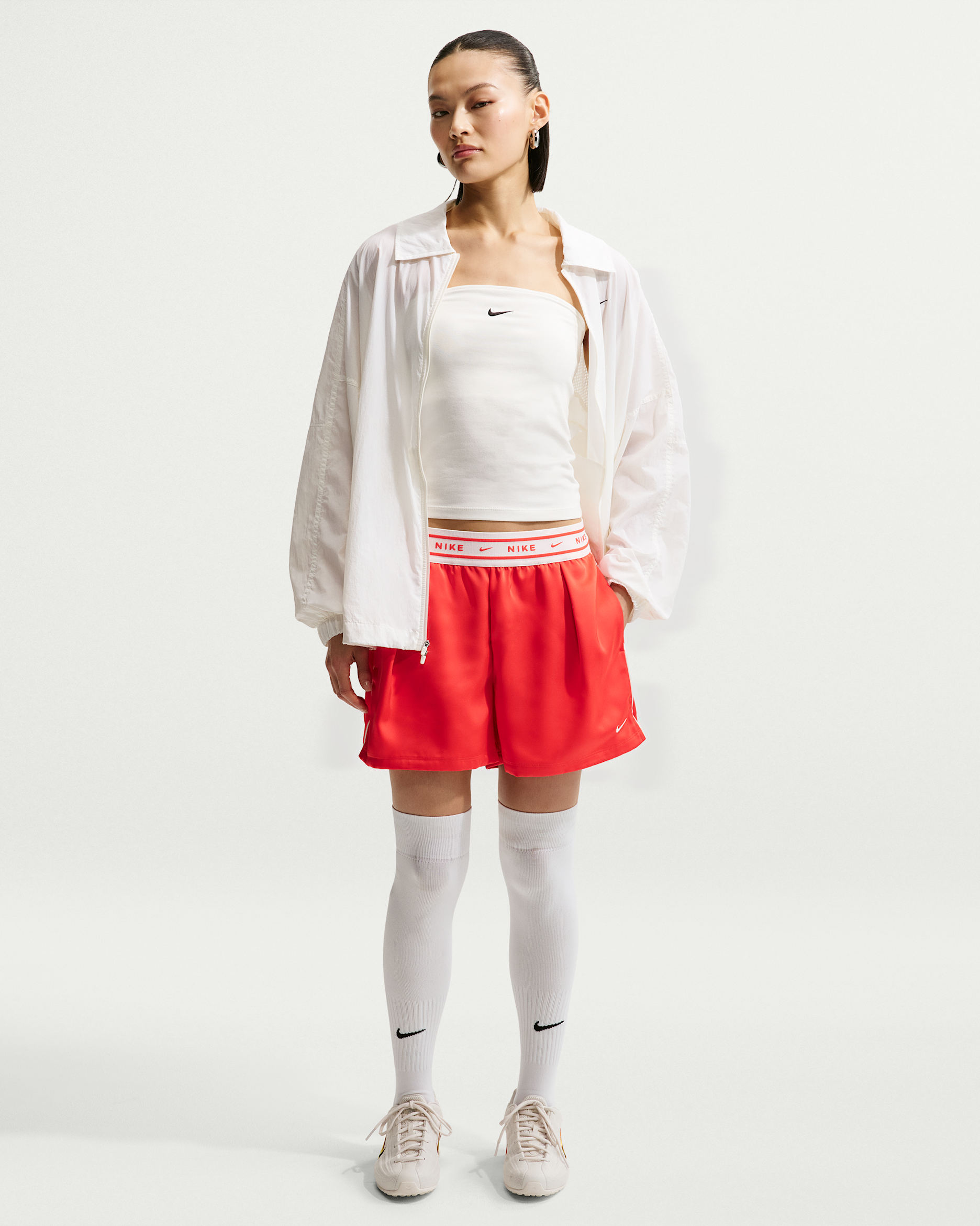 Nike Sportswear — Light Crimson/Sail