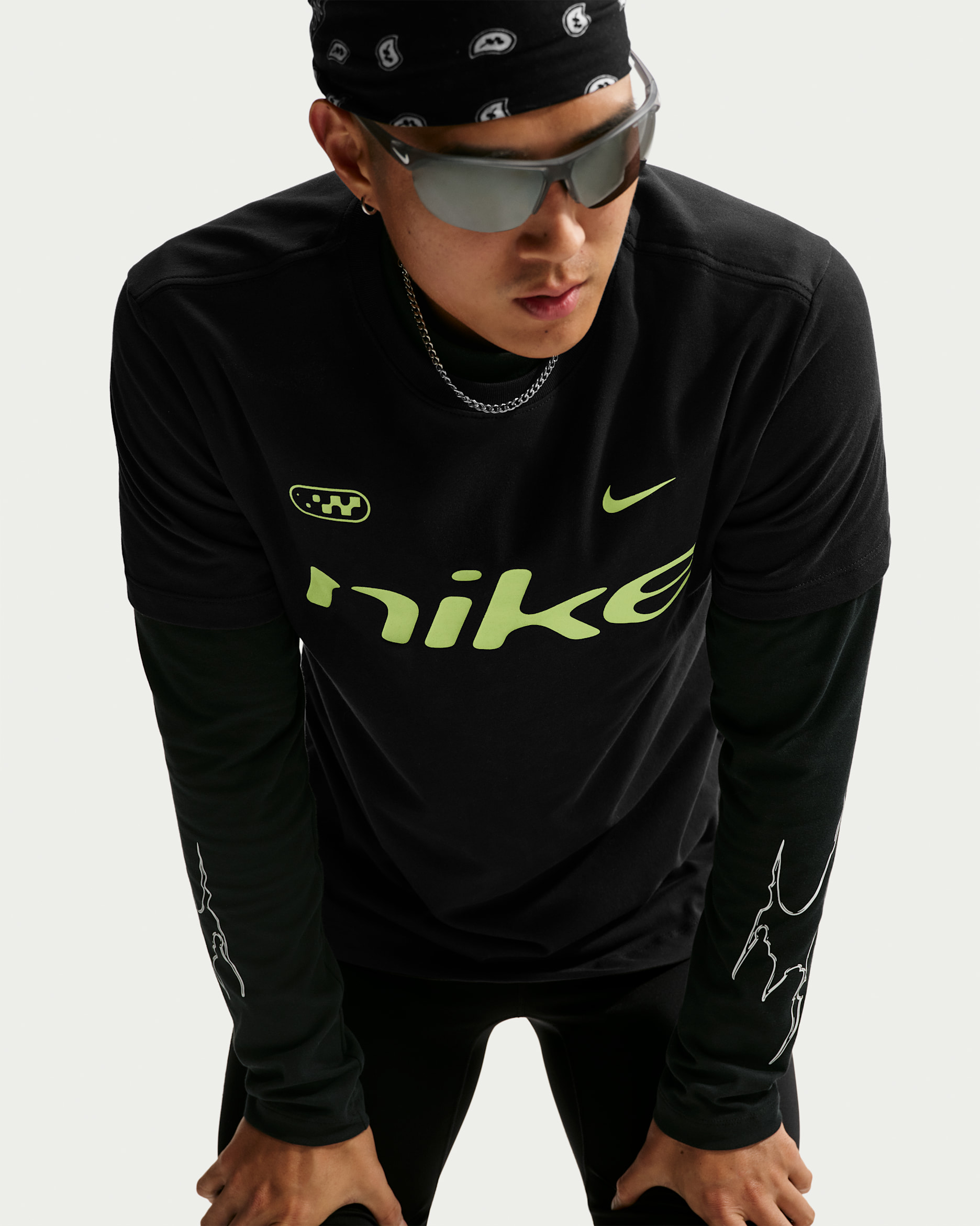Nike — Black