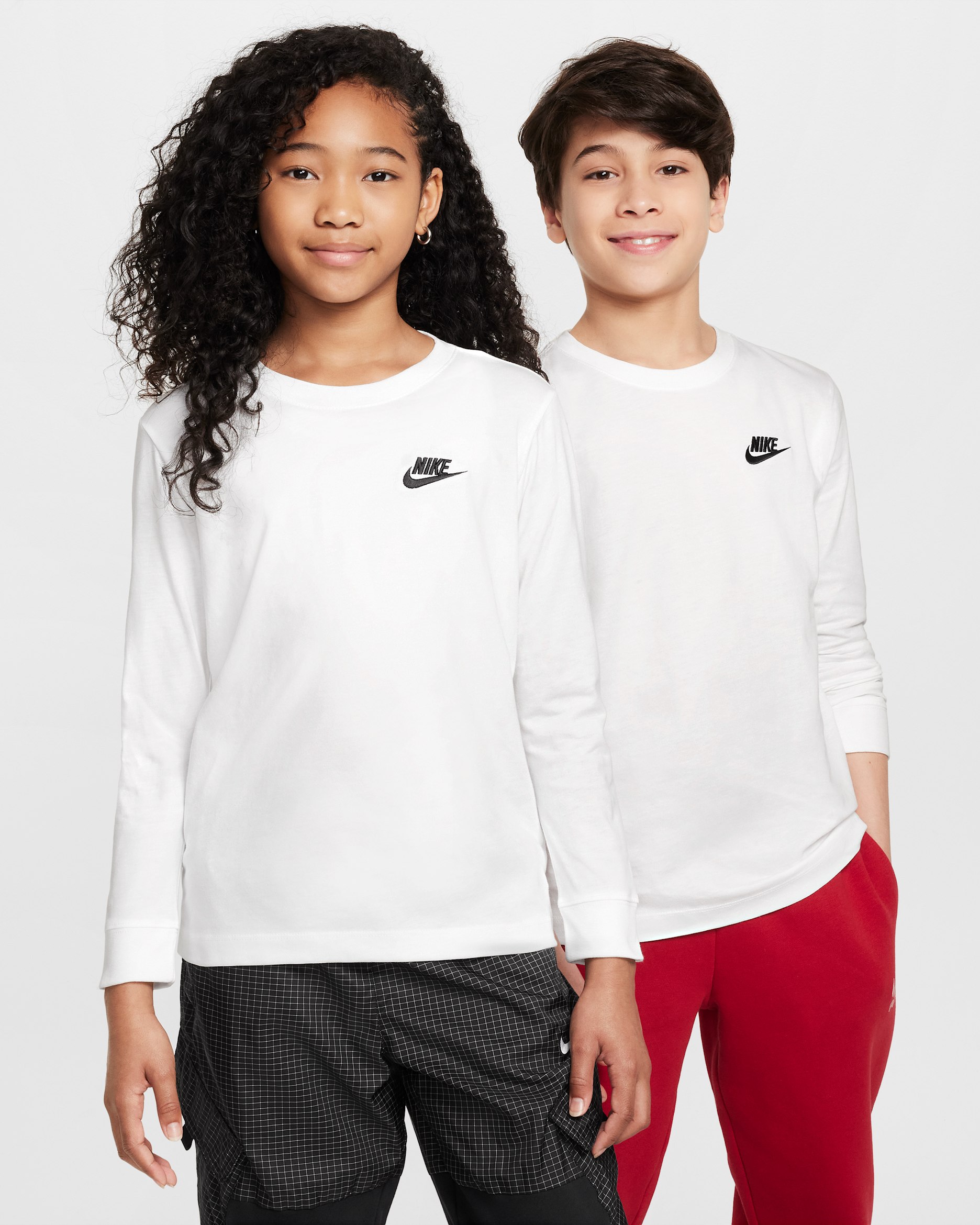 Nike Sportswear — White/Black