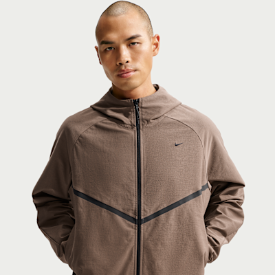 Nike Tech — Palomino/Black