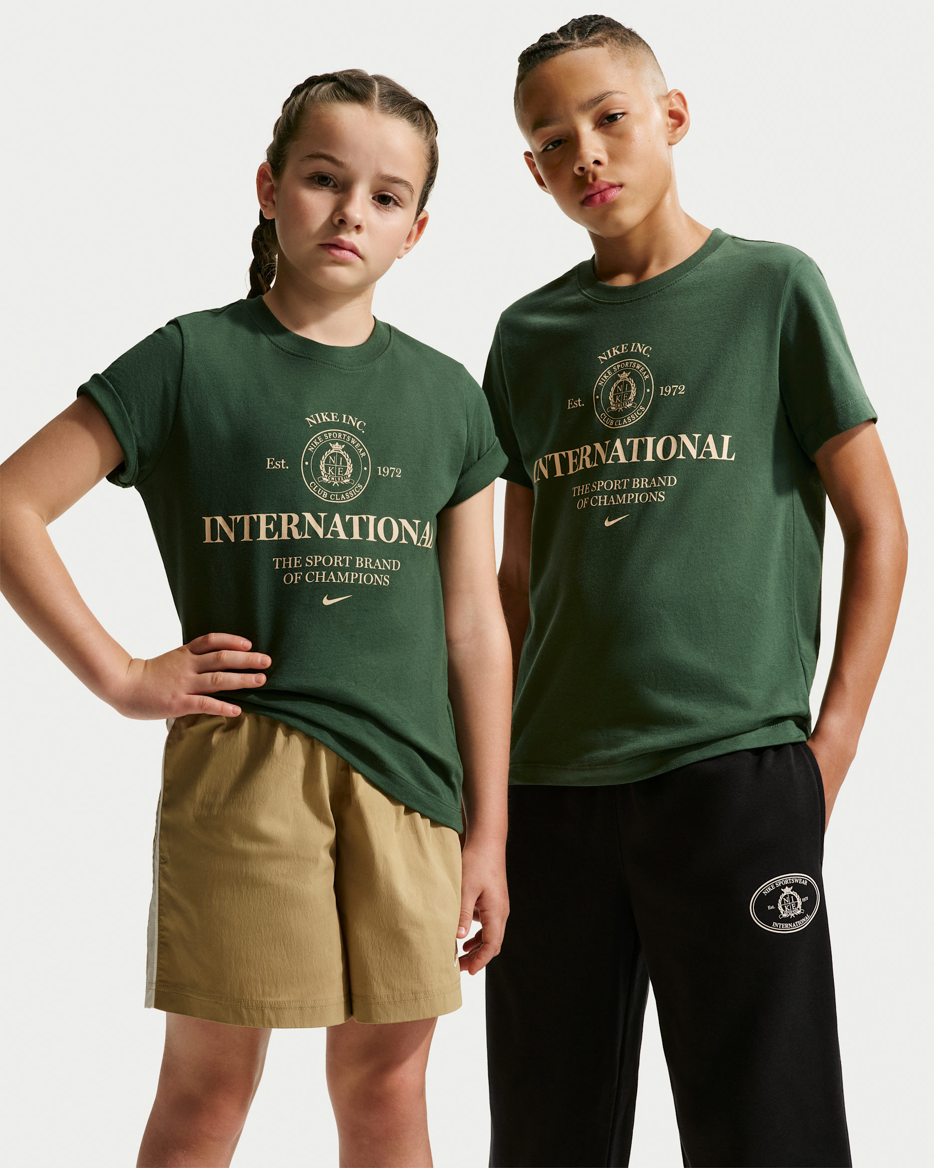 Nike Sportswear — Fir