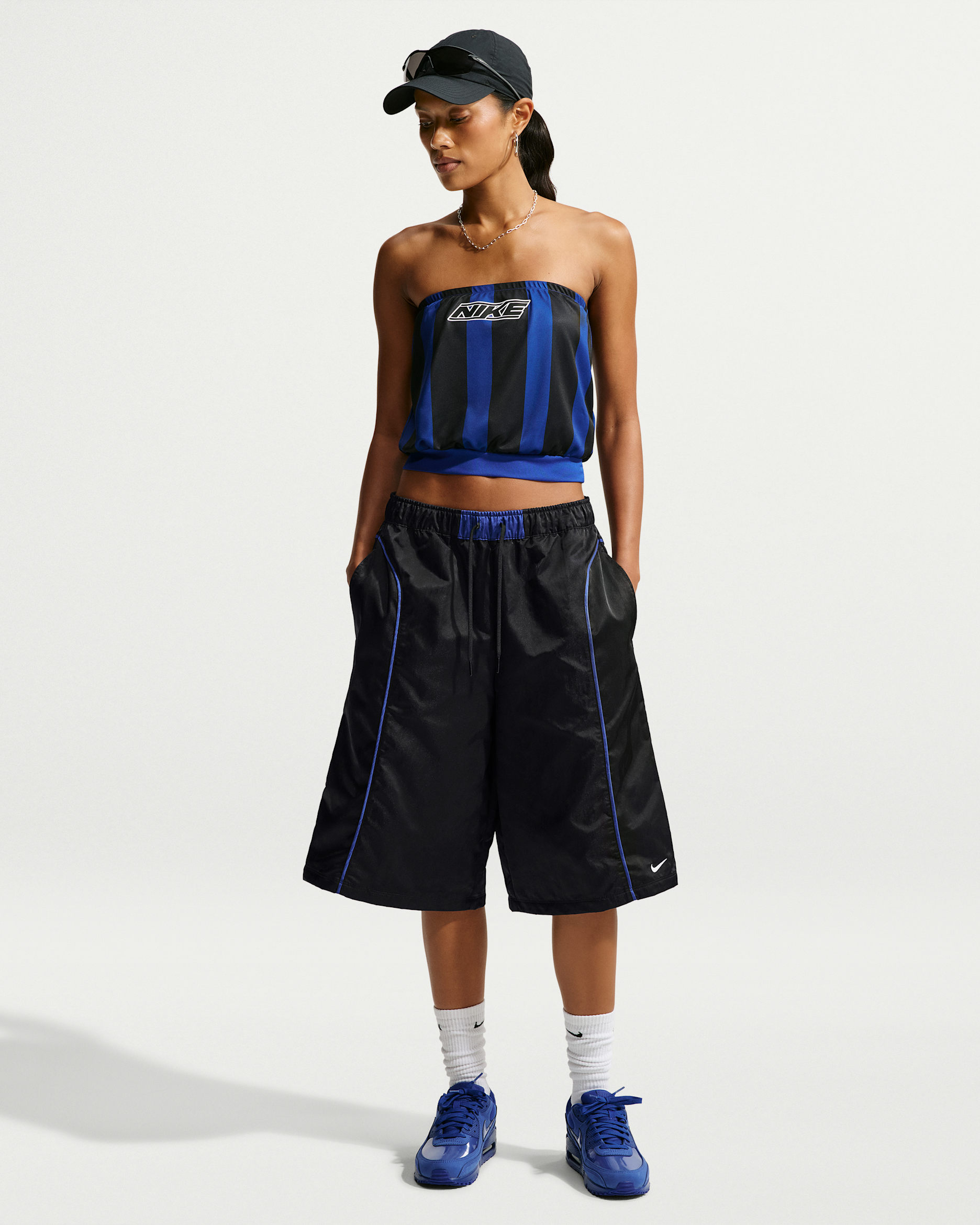 Nike Sportswear — Black/Old Royal/Old Royal/White