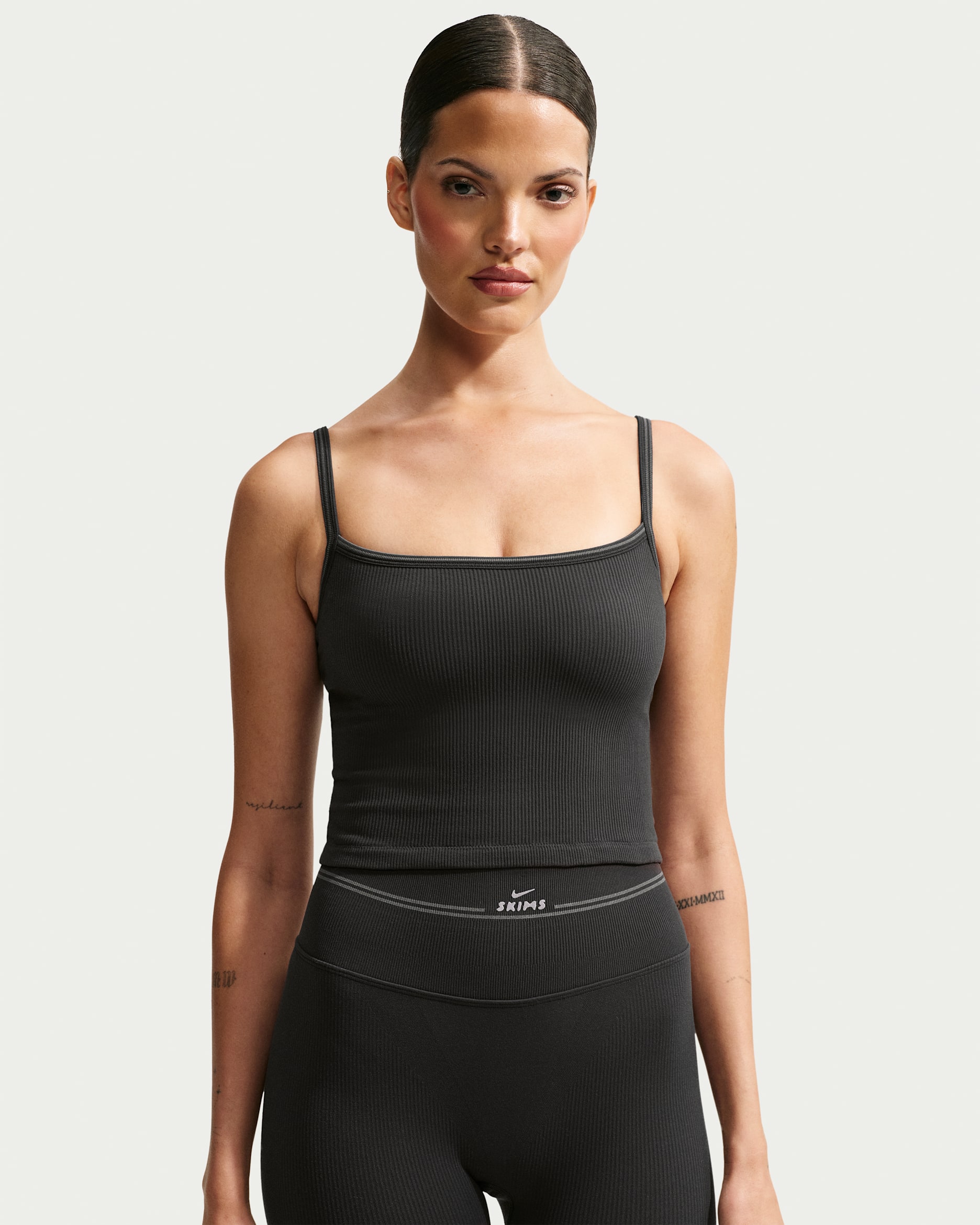 NikeSKIMS Ribbed Seamless — NSKM Obsidian/NSKM Armor
