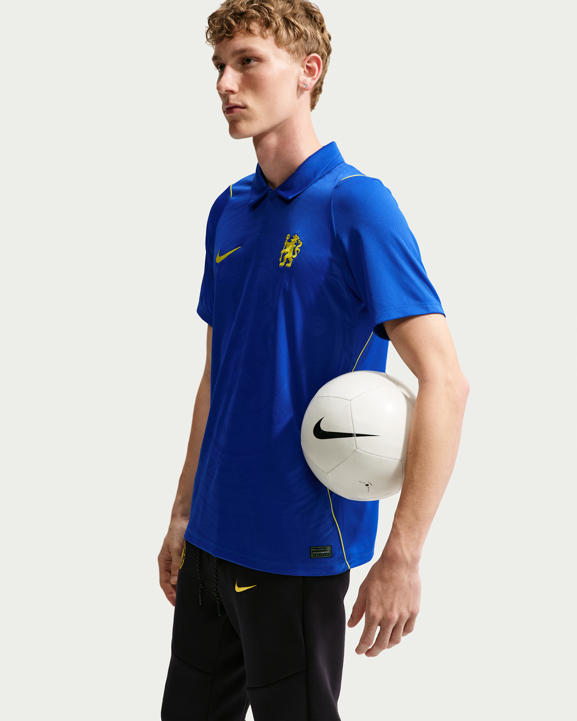 Chelsea FC 2026/27 Stadium Home — Bright Blue/Midwest Gold/Midwest Gold