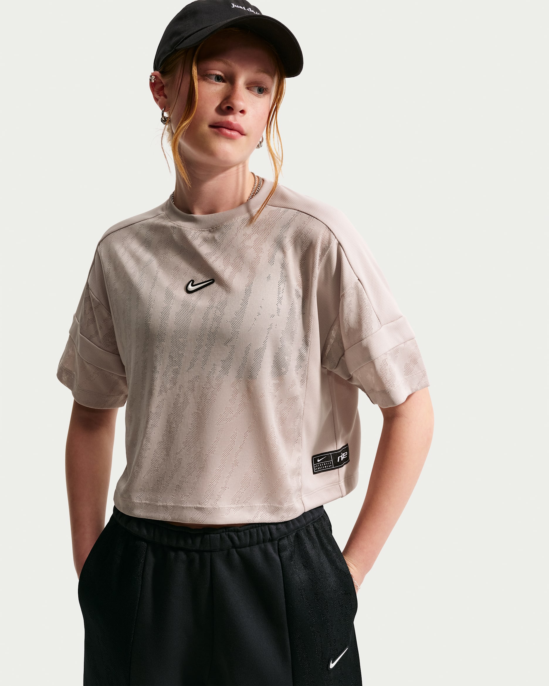 Nike Sportswear — Moon Particle