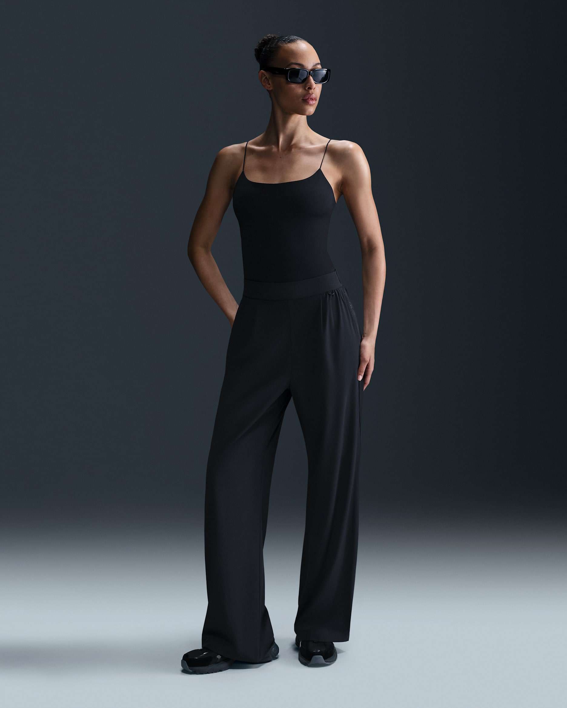 Nike 24.7 PerfectStretch — Black/Dark Smoke Grey