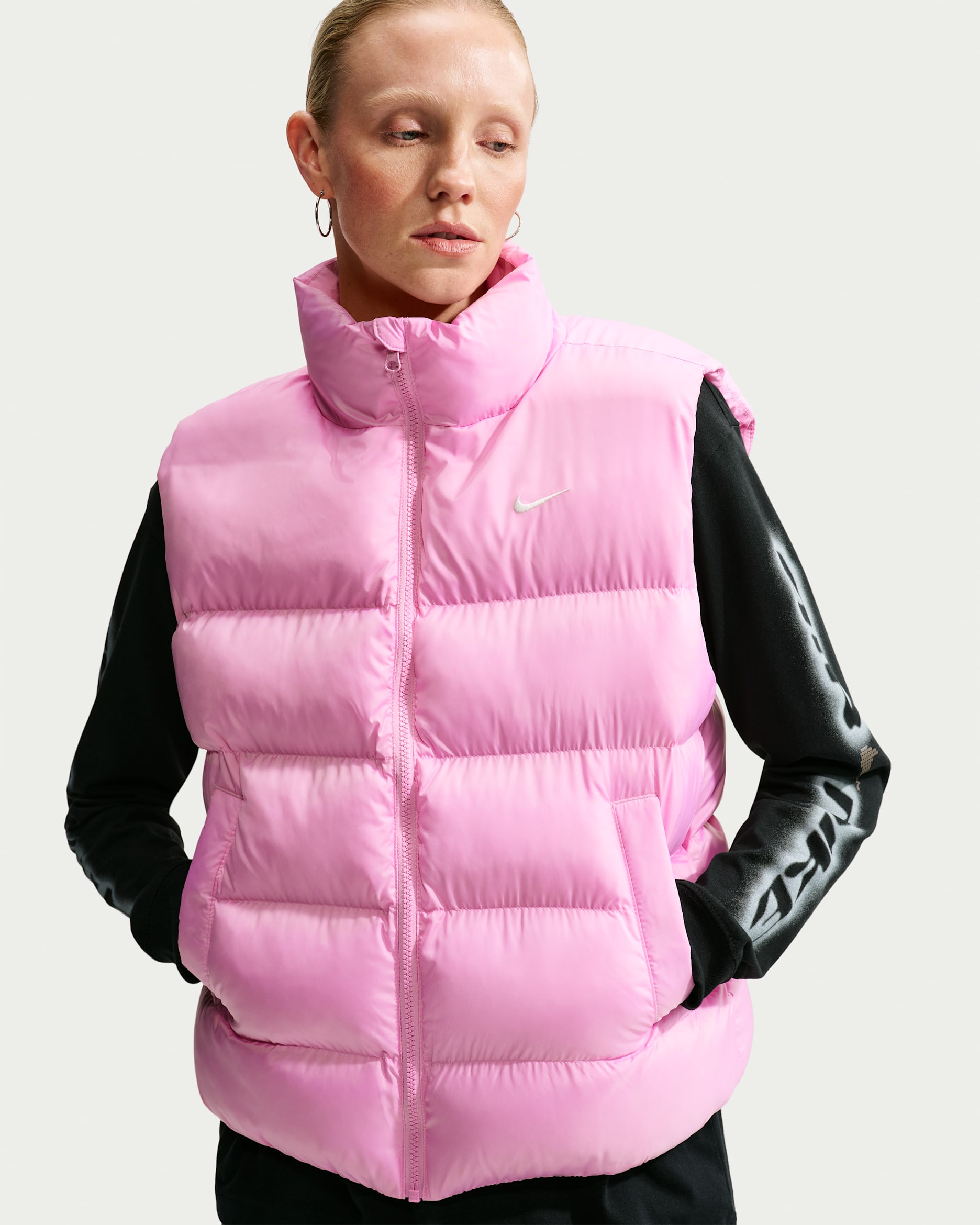 Nike Sportswear — Pink Rise/Sail