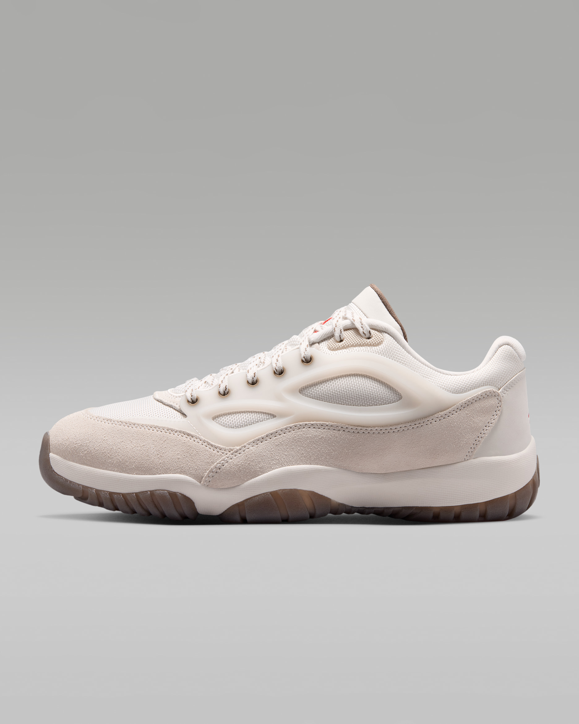 Jordan DMSN 95 — Phantom/Palomino/University Red