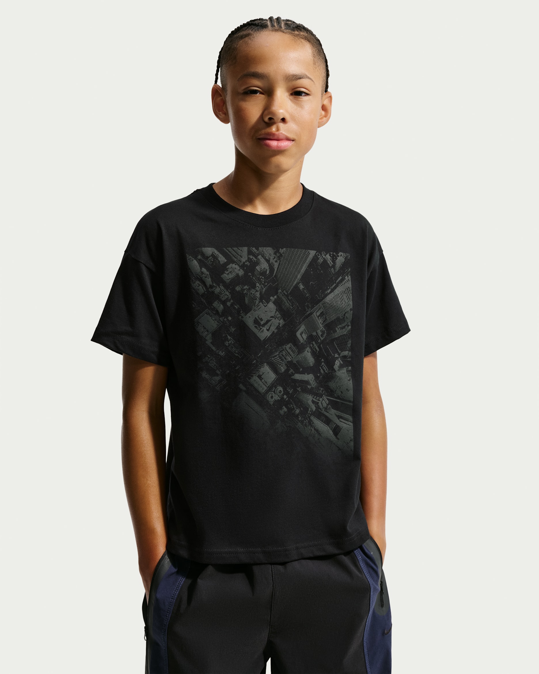 Nike Sportswear — Black