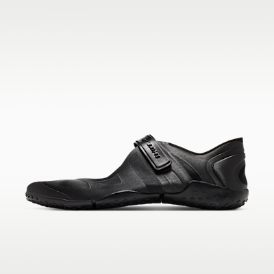 NikeSKIMS Rift Satin — Black/Black/Black