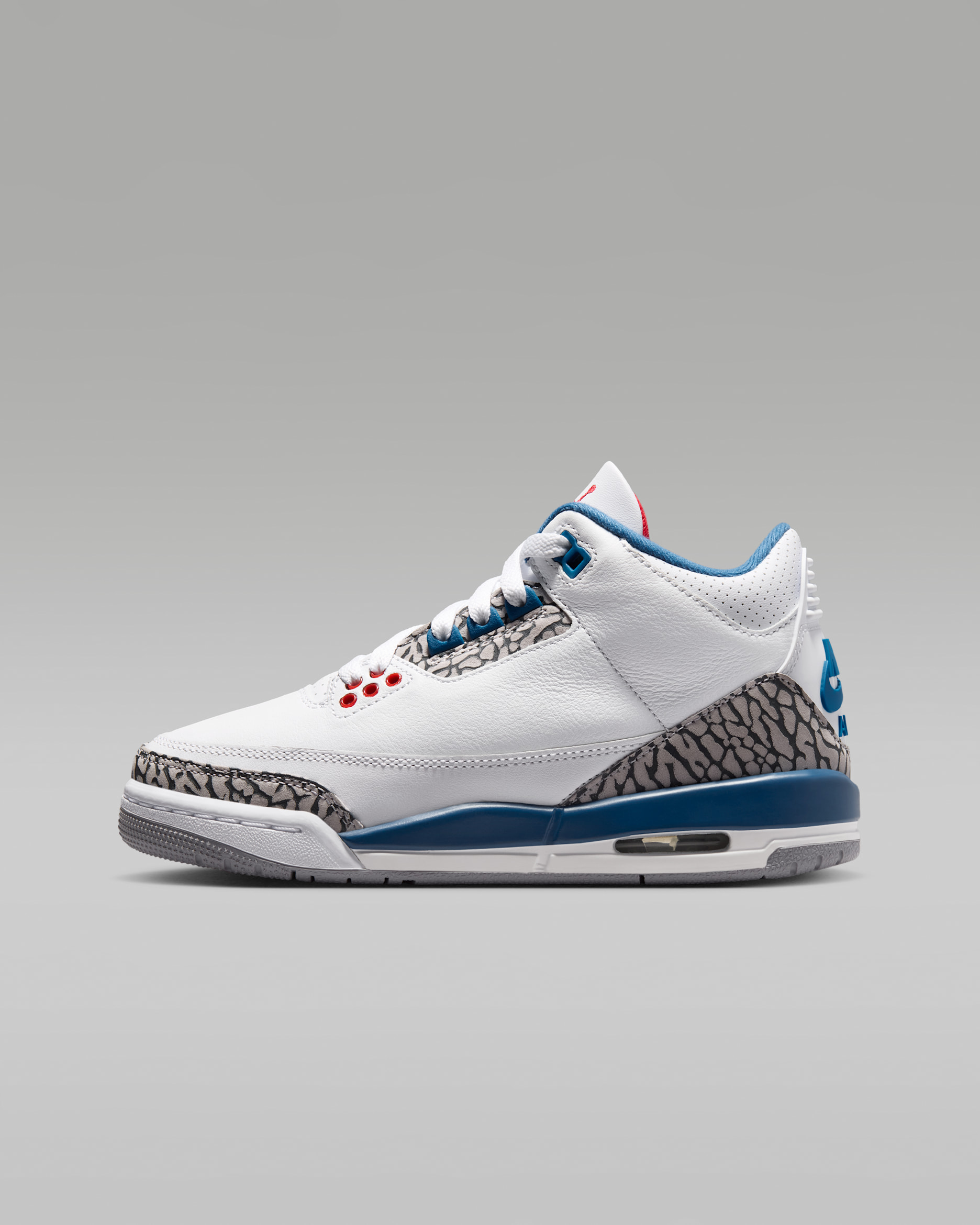 Air Jordan 3 Retro 'True Blue' — White/True Blue/Cement Grey/Fire Red