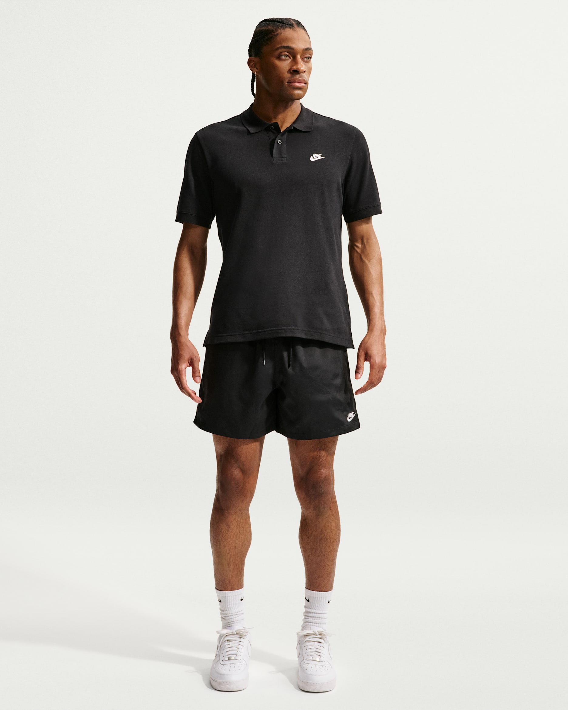 Nike Club — Black/White
