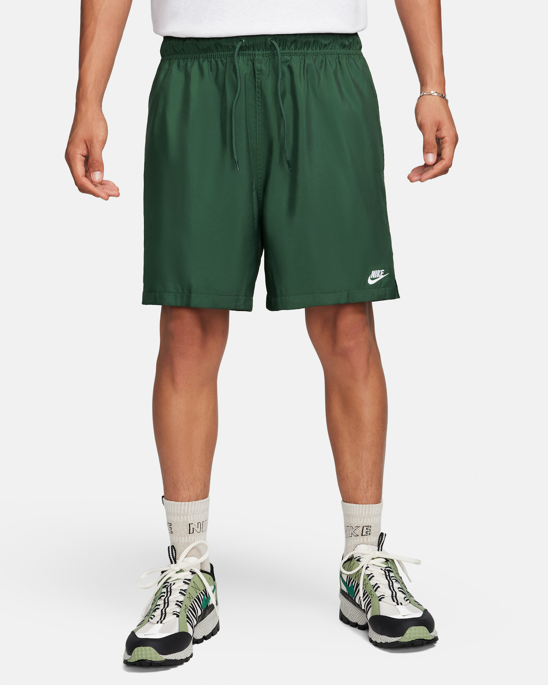 Nike Club — Fir/White