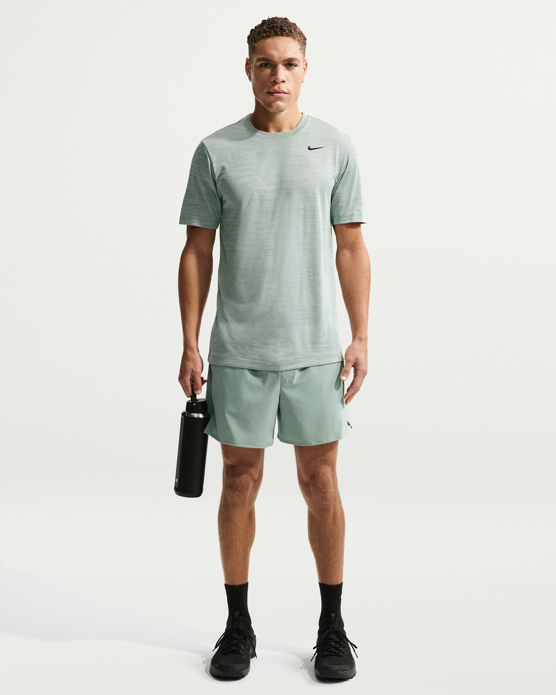 Nike Unlimited — Steam/Black/Steam