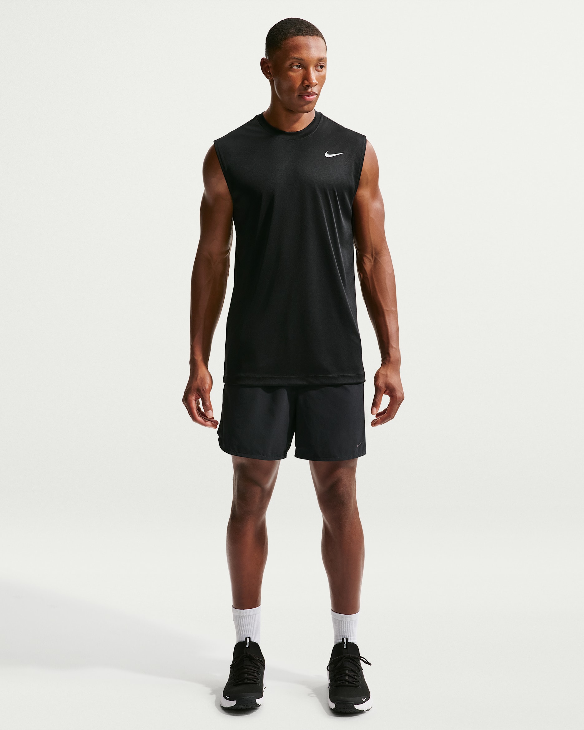 Nike Unlimited — Black/Black/Black