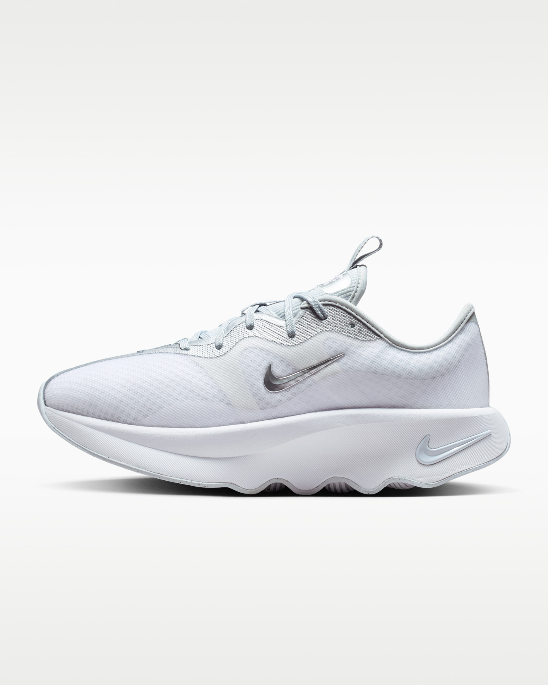 Nike Motiva 2 — White/Pure Platinum/Metallic Silver