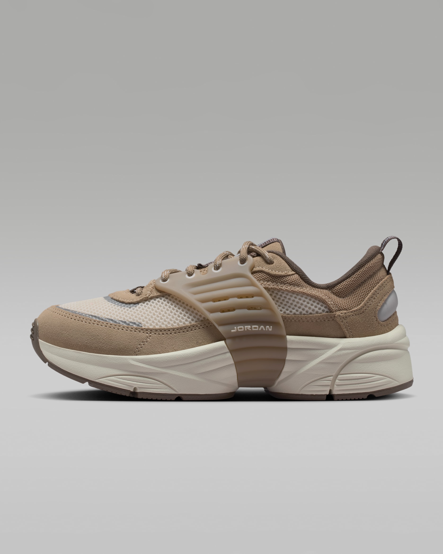 Jordan Trunner O/S — Khaki/Reflect Silver/Pale Ivory