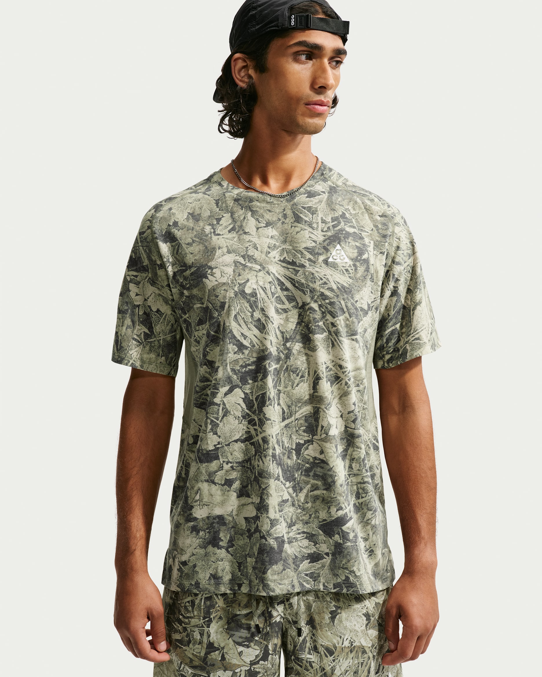ACG Solar Chase 'Chamo Camo'  — Sequoia/Light Army/Summit White