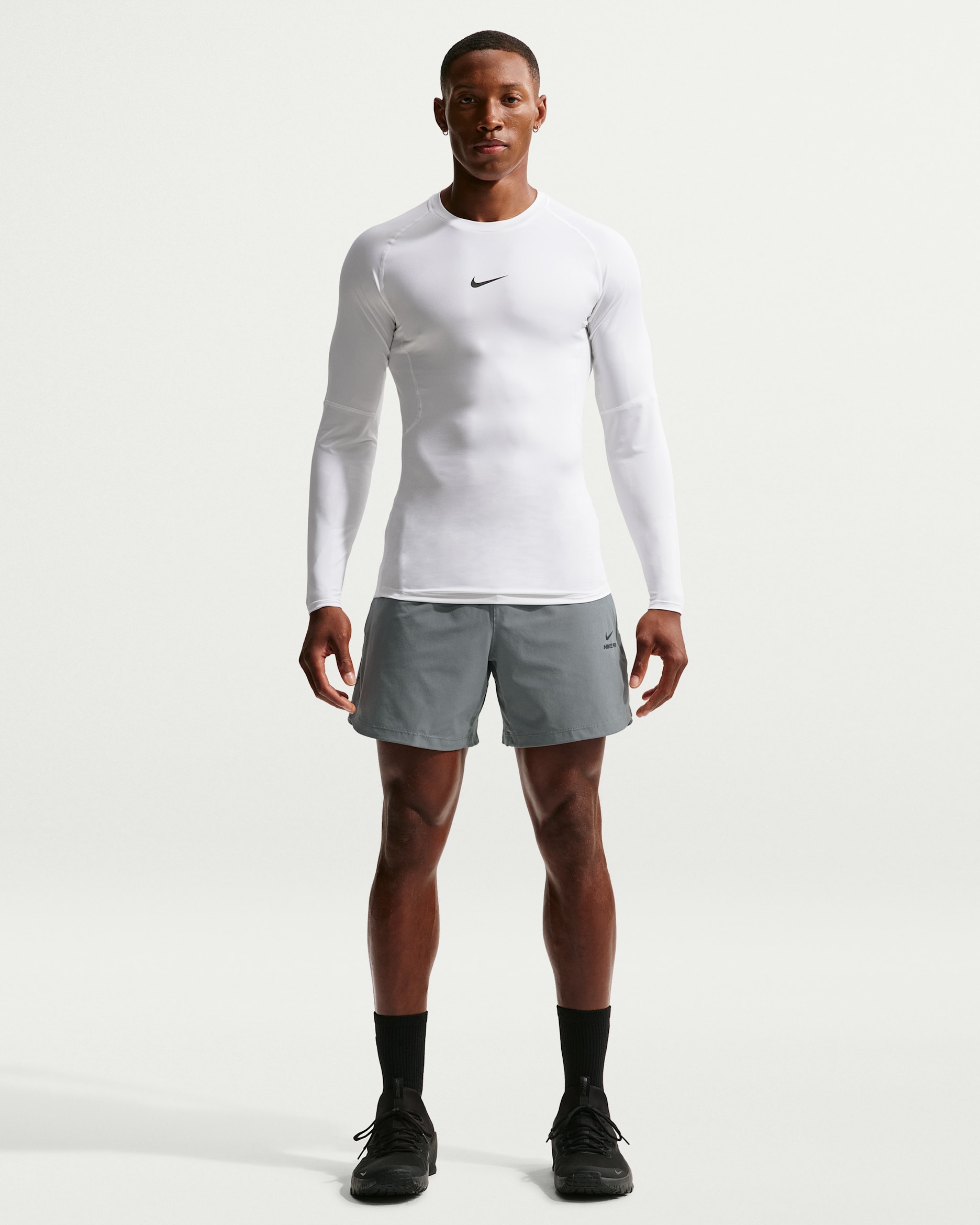 Nike Pro Training — Smoke Grey/Black