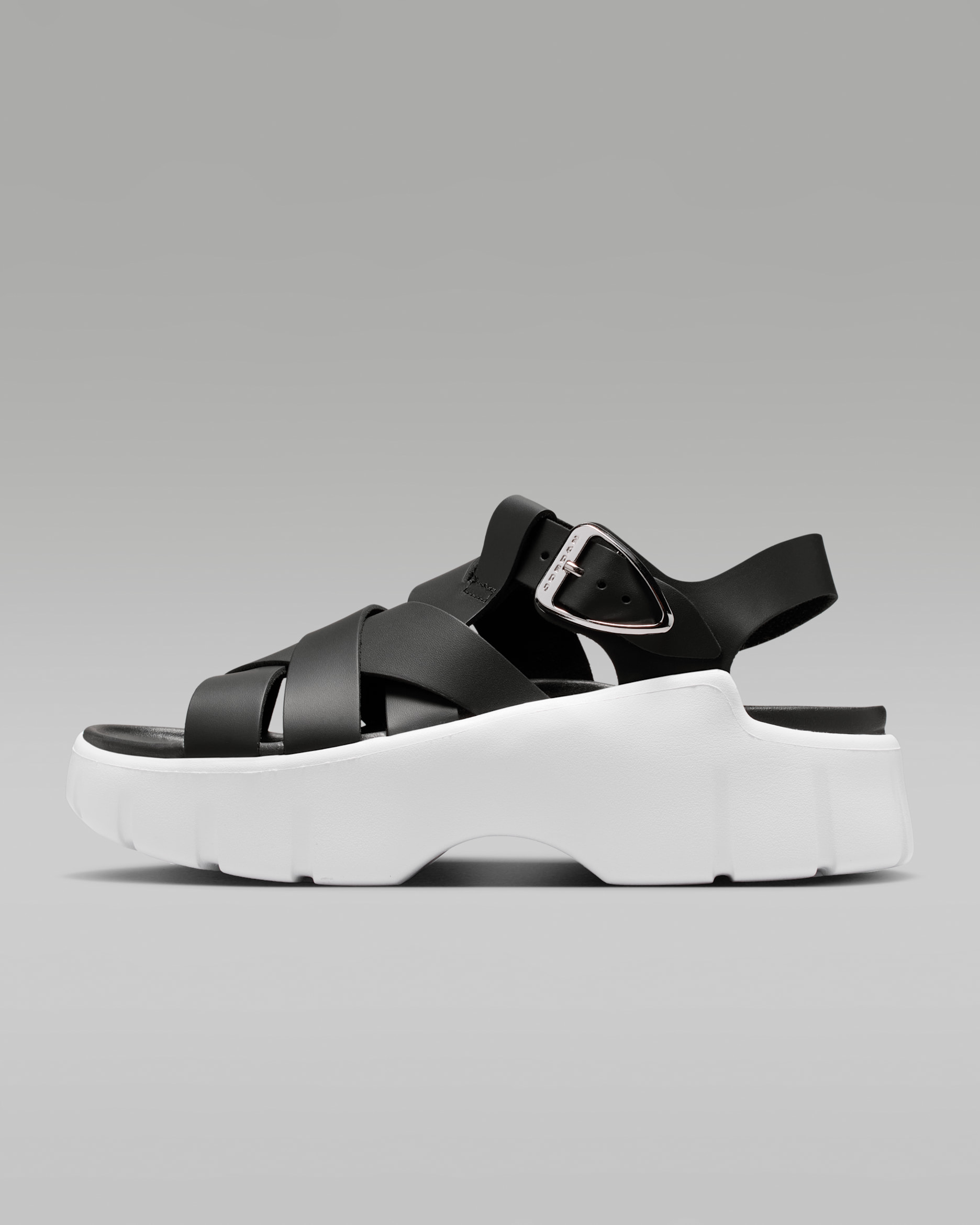 Jordan Willow — Black/White/Metallic Silver