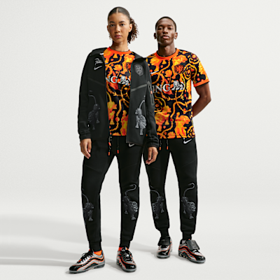 Netherlands x Patta — Black/White