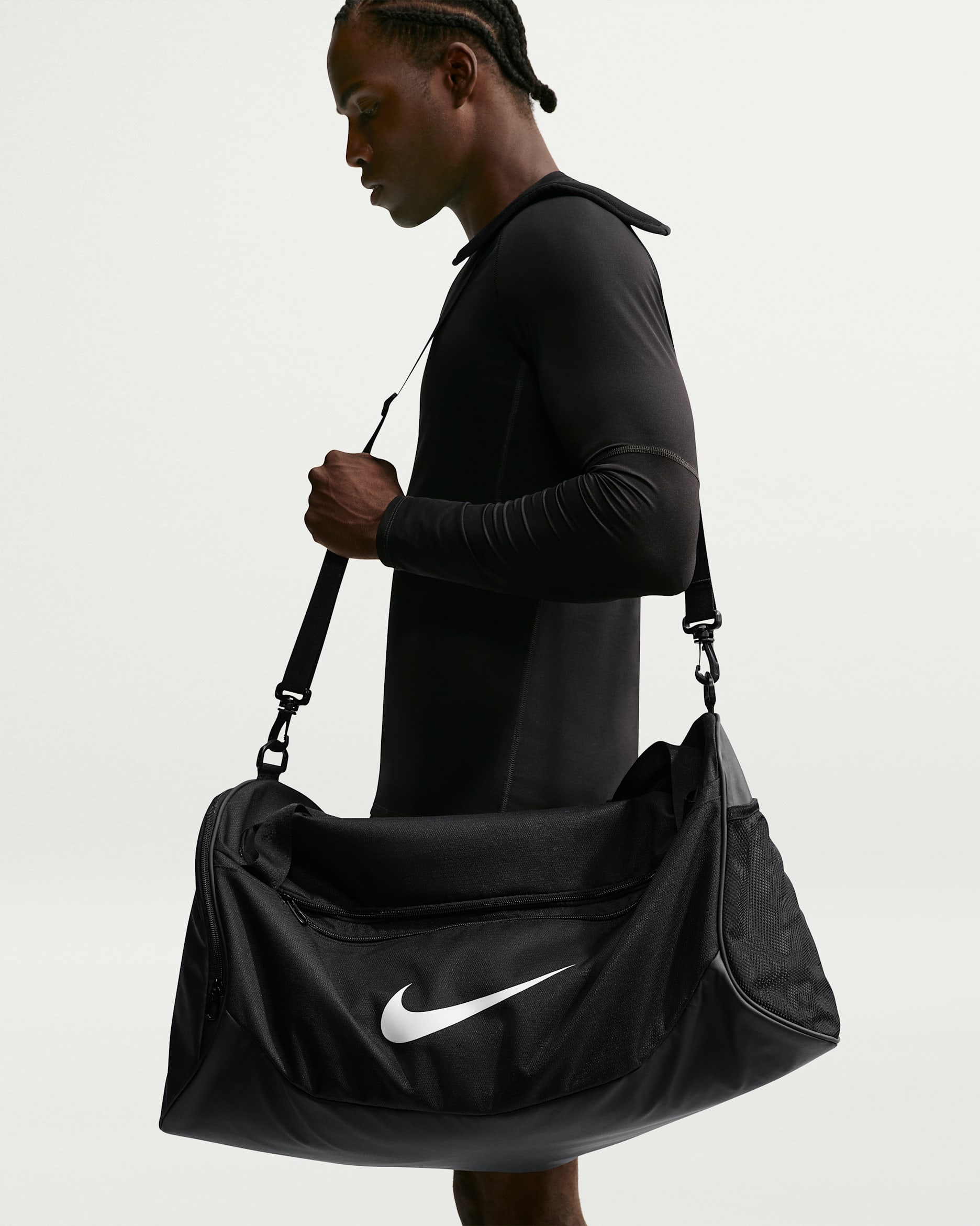 Nike Brasilia — Black/Black/White