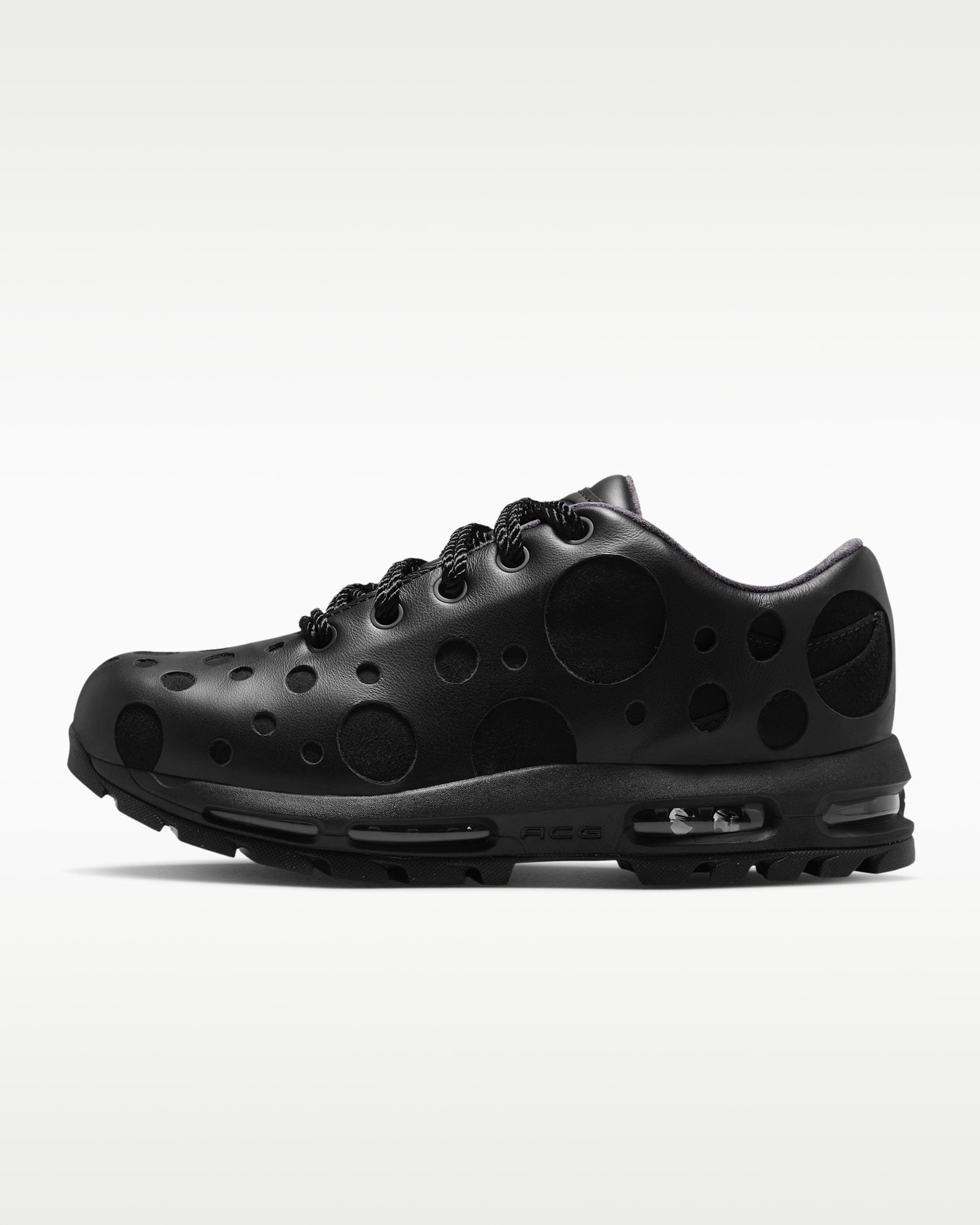 Nike Air Max Goadome Low SP — Black/Black/Black