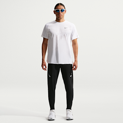 Nike AeroSwift — Black/Summit White