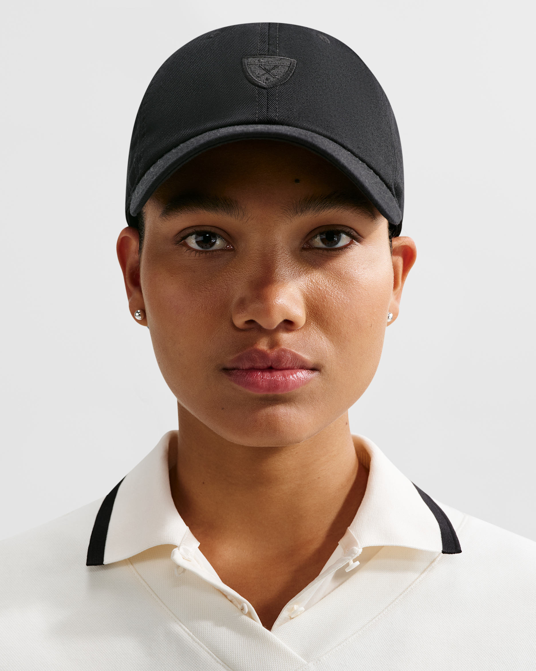 Nike Club — Black/Black