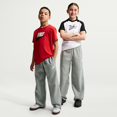 Nike Sportswear — Dark Grey Heather/White