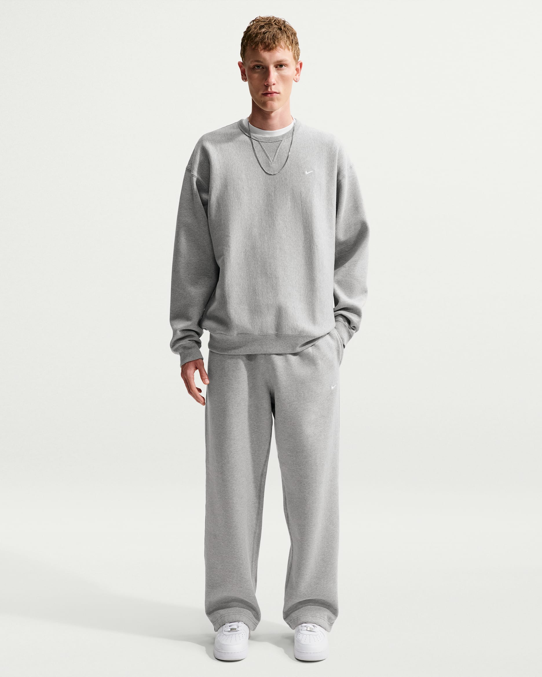 Nike Solo Swoosh — Dark Grey Heather/Light Smoke Grey/White