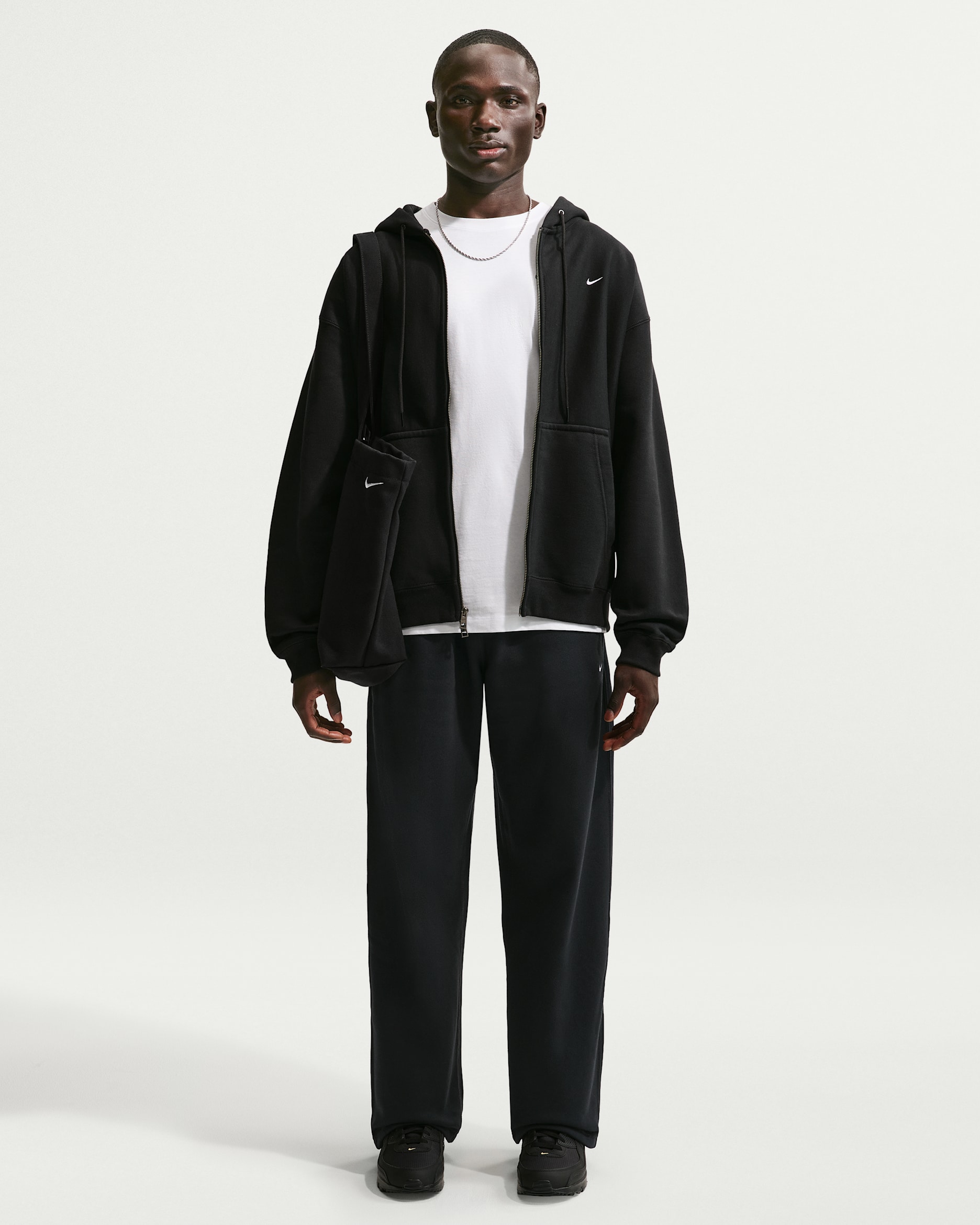 Nike Solo Swoosh — Black/Black/White