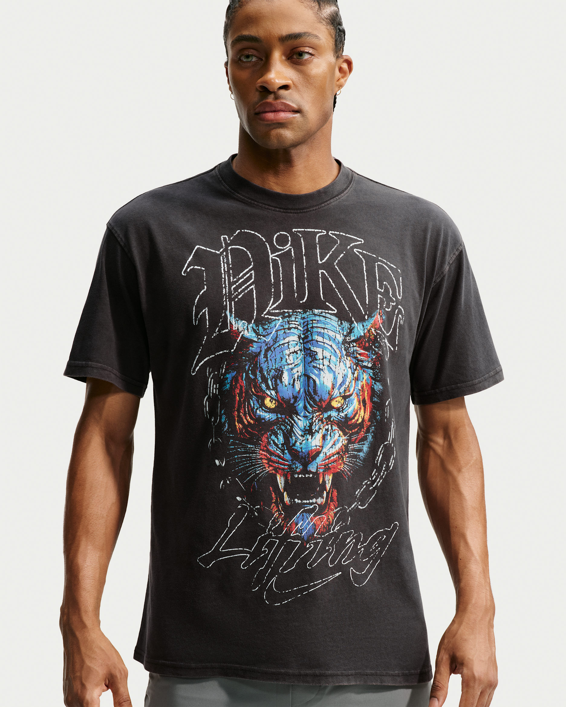 Nike — Black