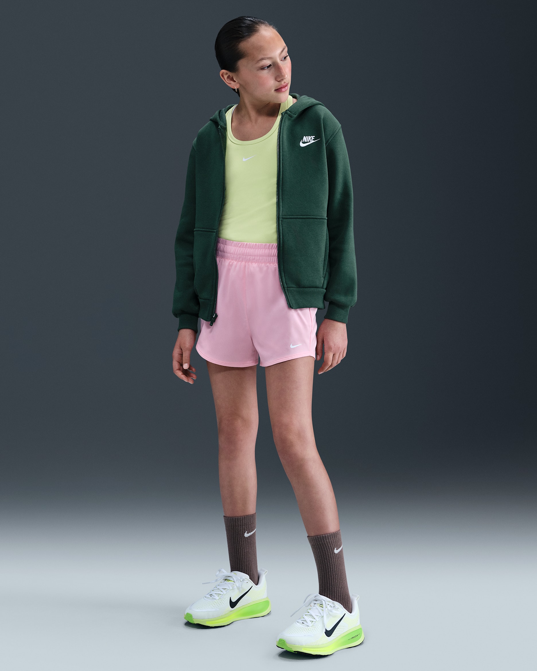 Nike One — Medium Soft Pink/White