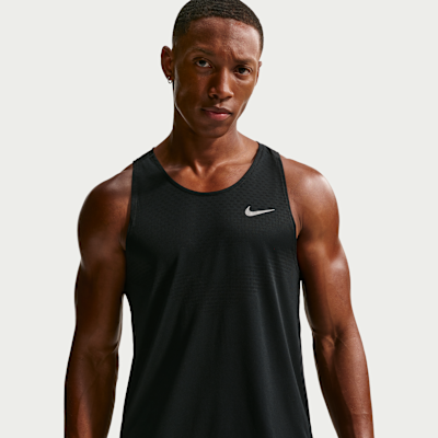 Nike Stride — Black
