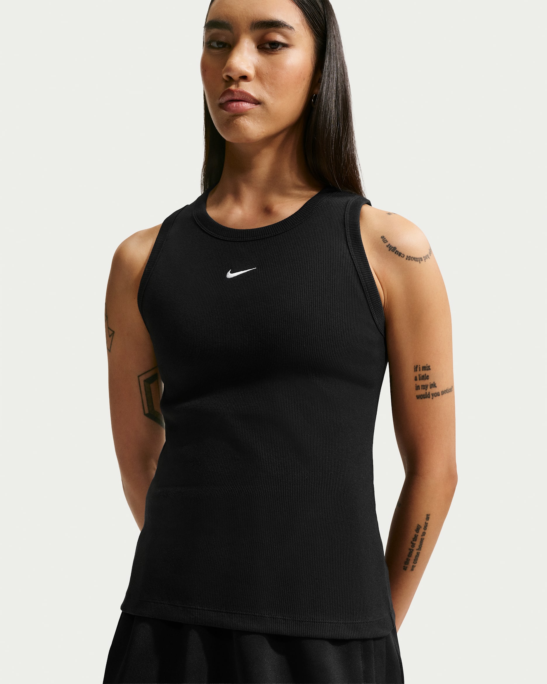 Nike Sportswear — Black/White