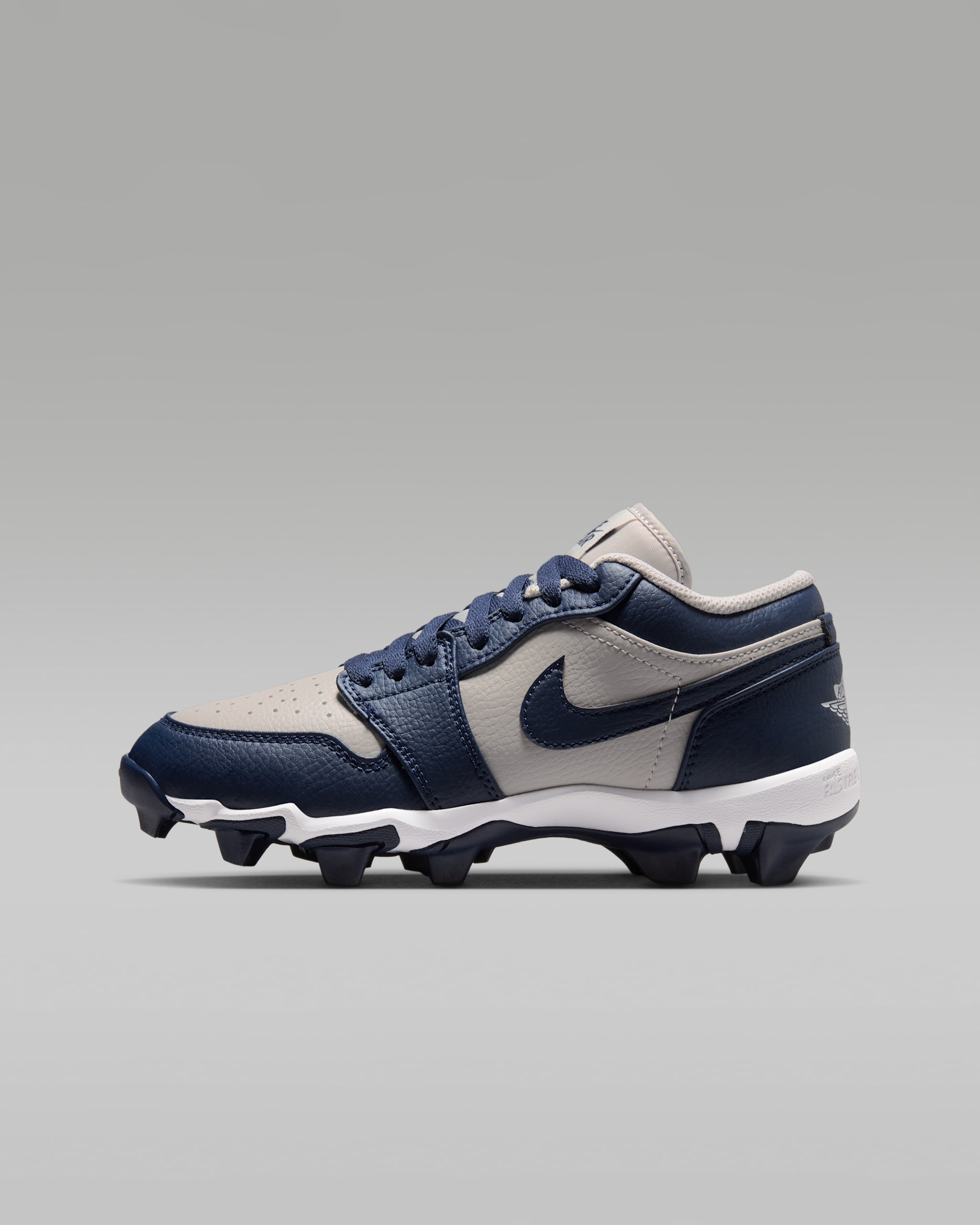 Jordan 1 Low — Wolf Grey/College Navy